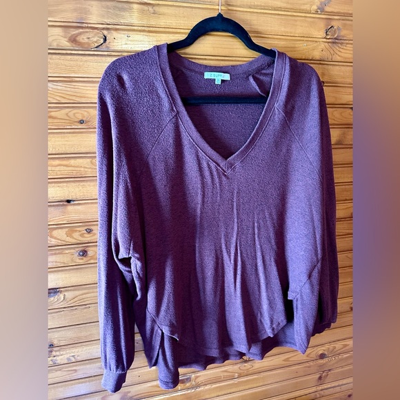 Z supply over sized  pullover - Picture 2 of 2